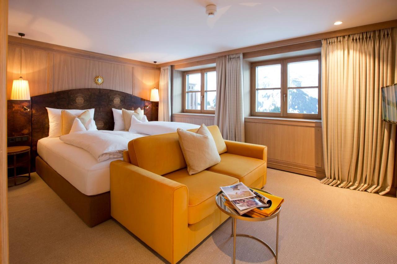 Junior Suite Gold