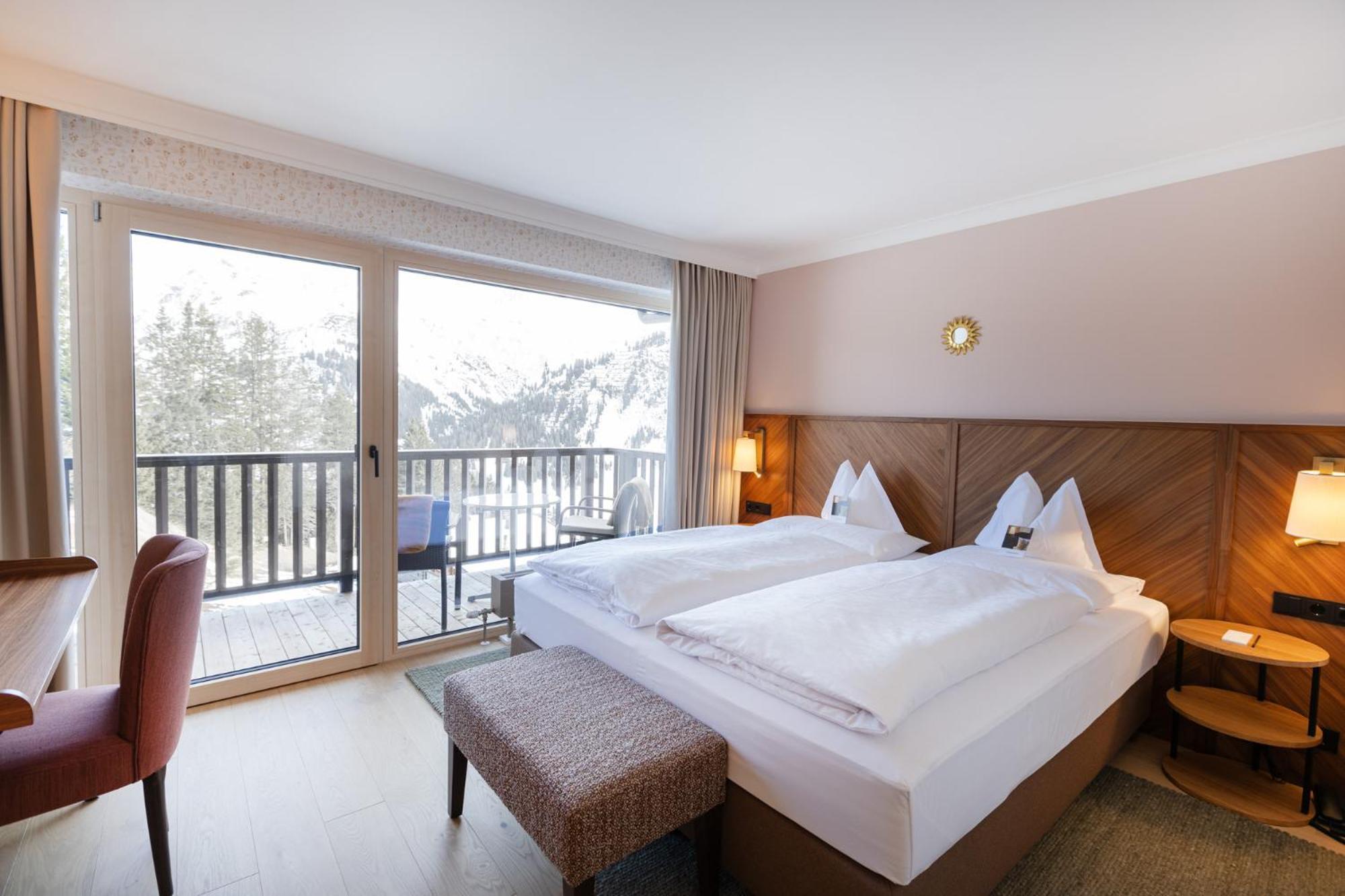 Double Room Balcony Annex