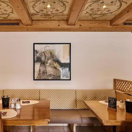 Hotel Garni Sursilva-2