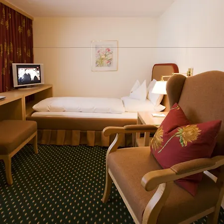 Hotel Angela-2