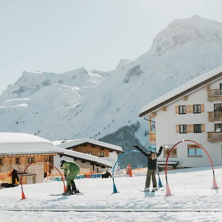 Post Lech Arlberg-2